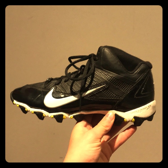 Nike football/baseball cleats - Picture 1 of 4